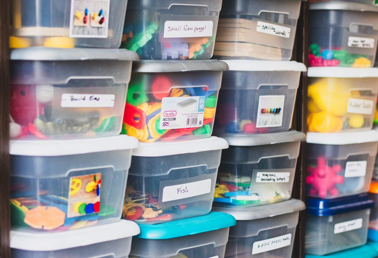 Art and practical life activities for preschoolers in Kildeer area